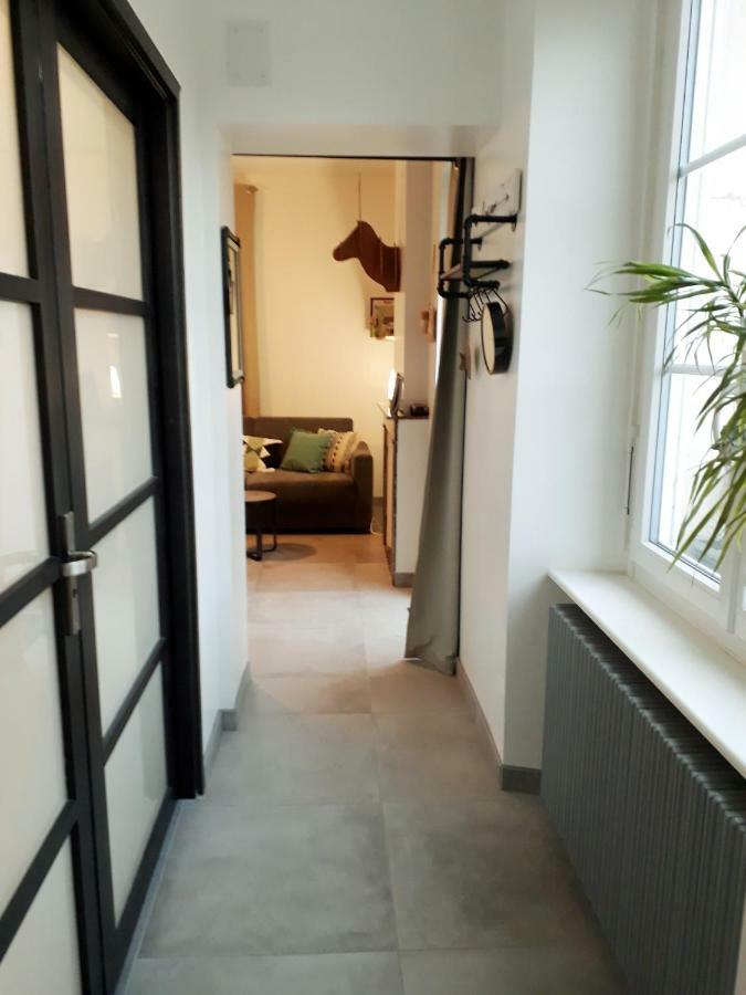 Gite Aux Lauriers Lacroix-sur-Meuse Bagian luar foto